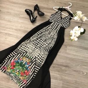 Maxi Chiffon Printed Dress 🖤🤍🖤